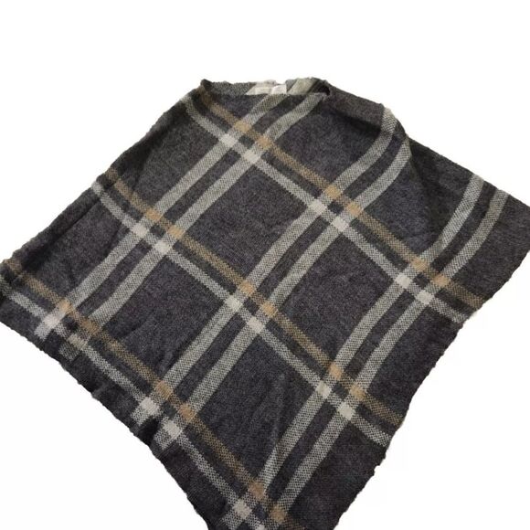 Nardi &Tagliaferri Wool Blend Wrap Shawl Gray Plaid Made In Italy Alpaca - Picture 5 of 5